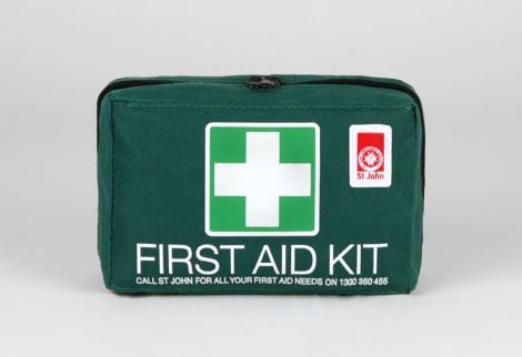 St John Personal Leisure Kit - 640000 by St John Ambulance, 